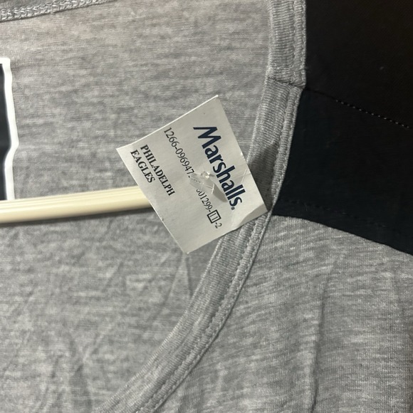 NFL Team Apparel Philadelphia Eagles Shirt Women's L Gray Distressed Logo - Picture 3 of 5